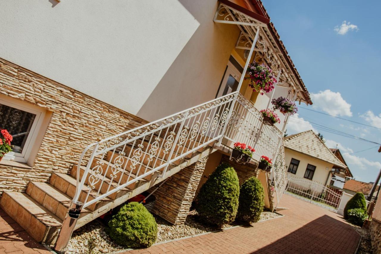 Vila Adria Hrabušice Exterior foto